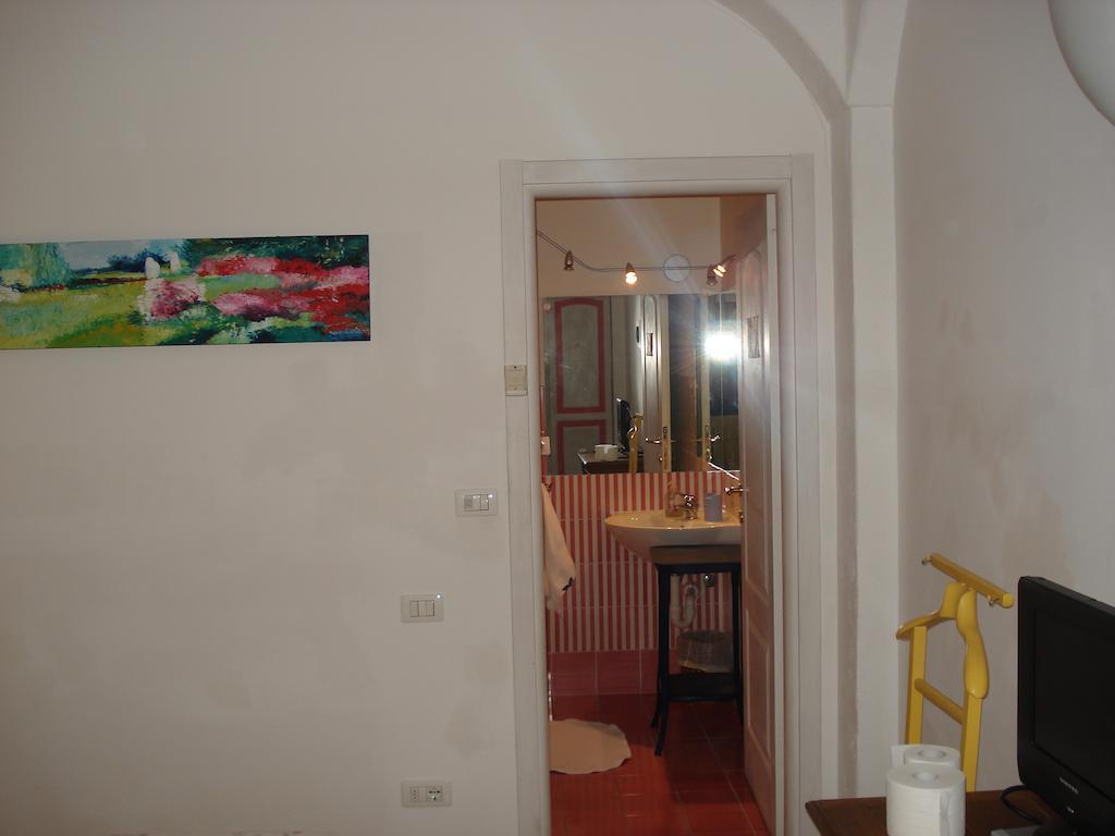 Agriturismo La Vecchia Dolceacqua别墅 外观 照片